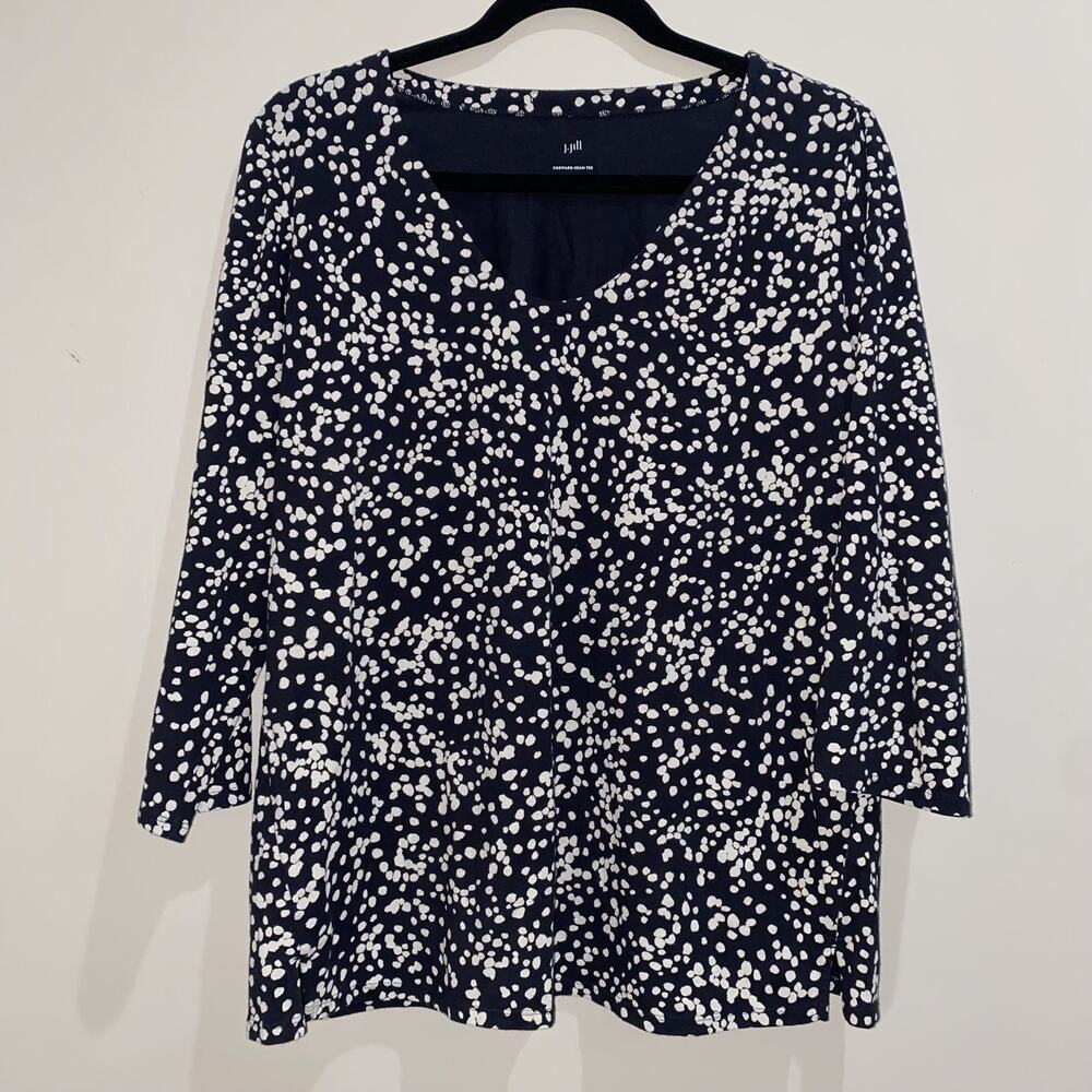 J. JILL Sz M Forward Seam Knit Blouse Dot Print Stretch Career Casual Cotton